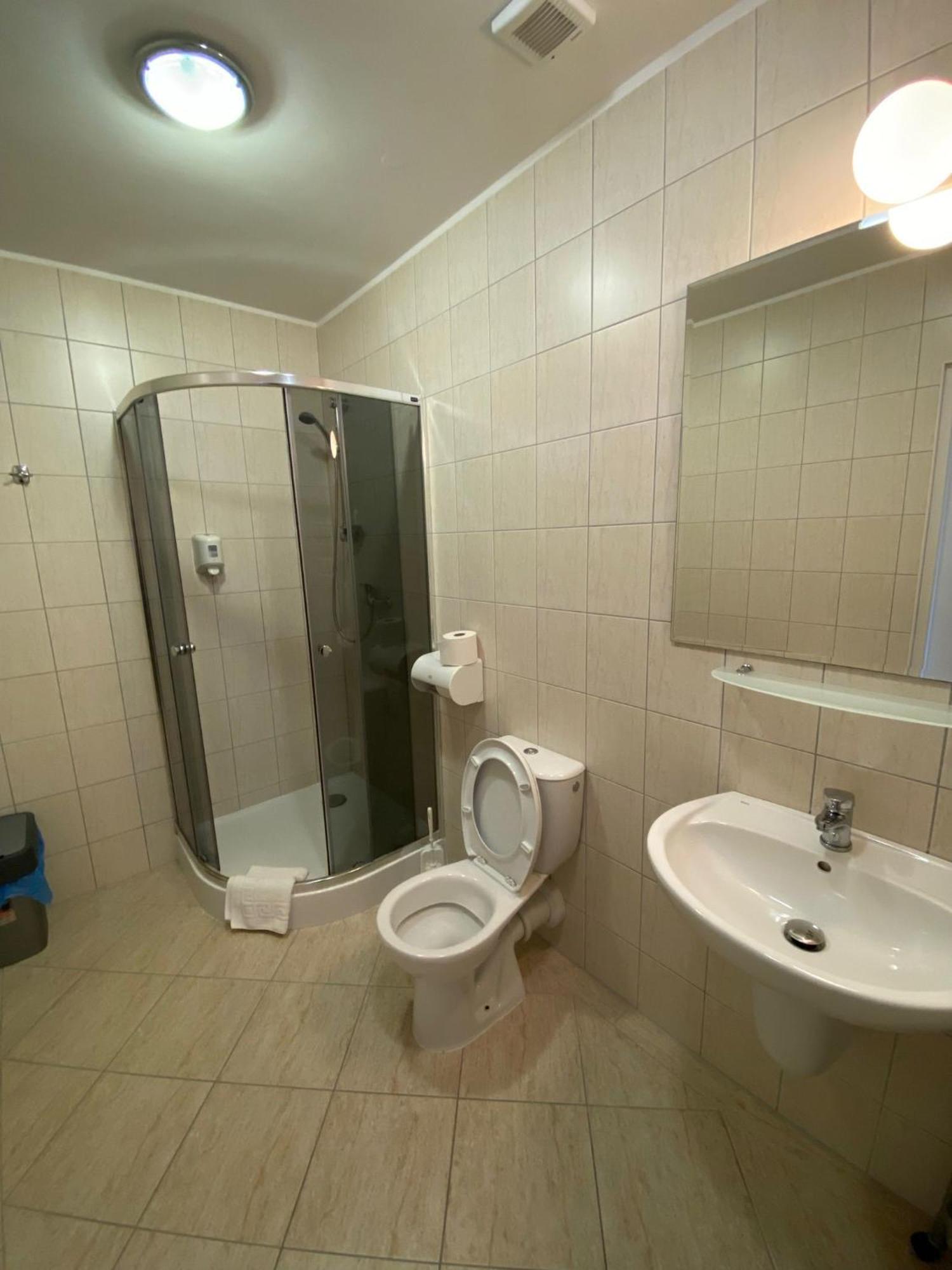 Eva Hotel Mrągowo Kültér fotó