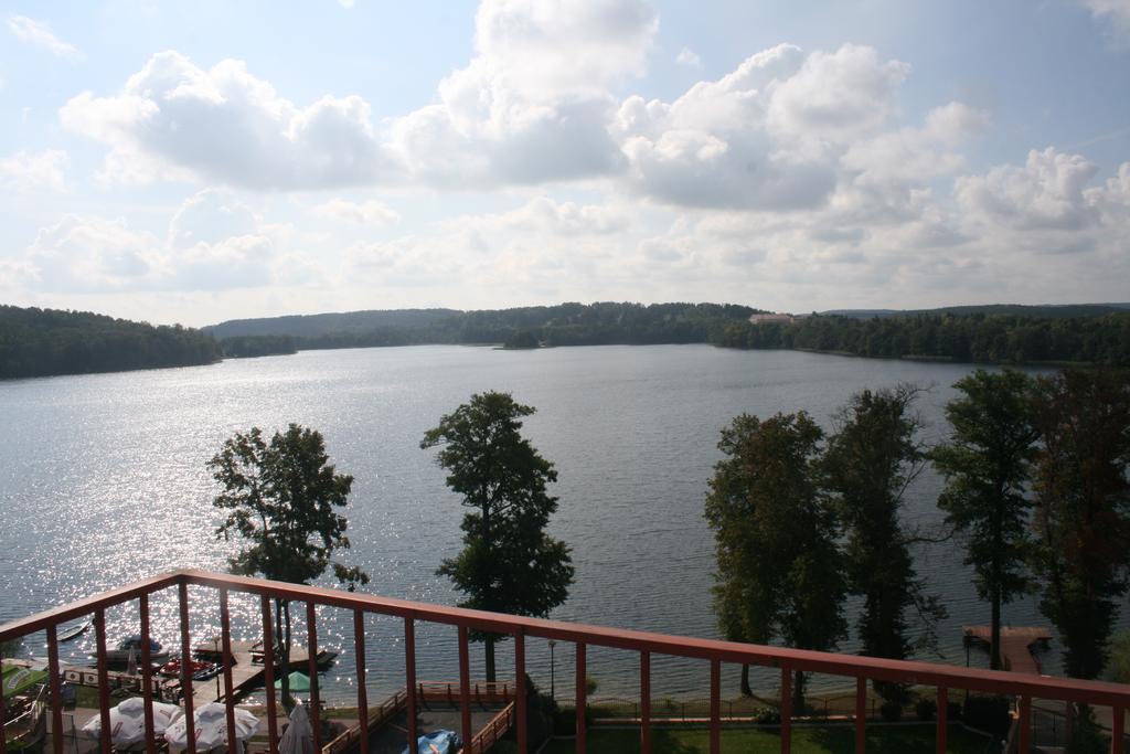 Eva Hotel Mrągowo Kültér fotó