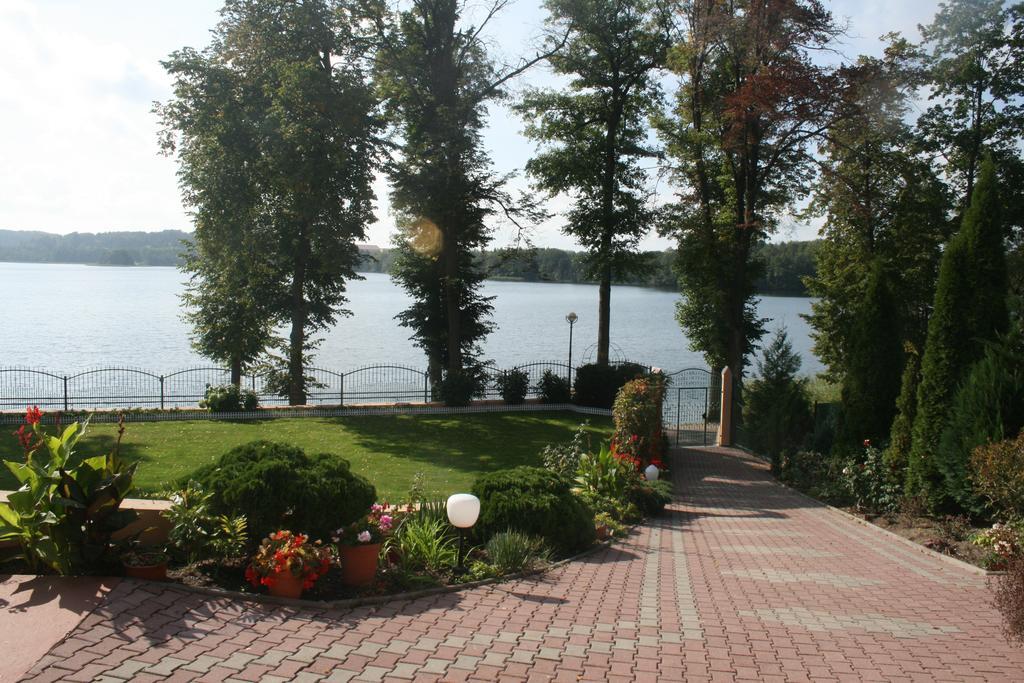 Eva Hotel Mrągowo Kültér fotó