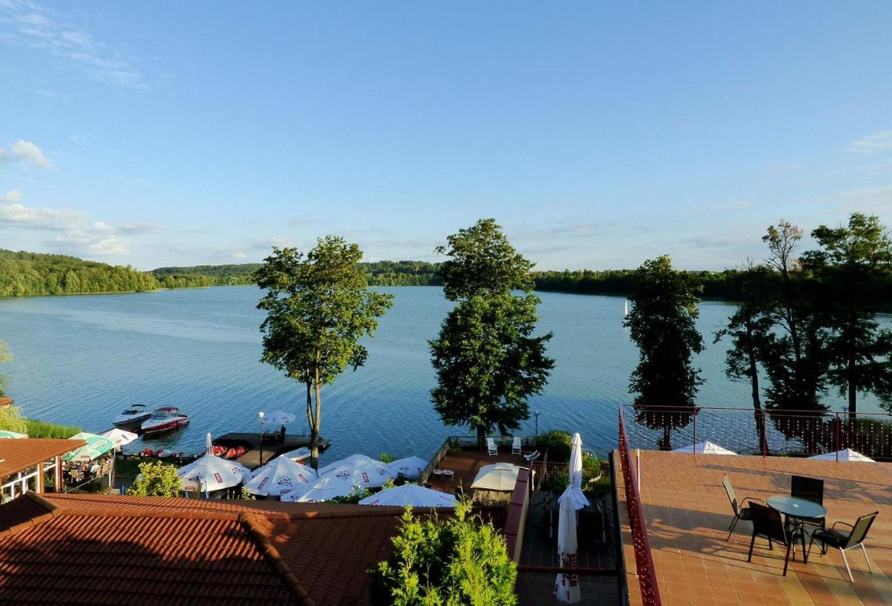 Eva Hotel Mrągowo Kültér fotó
